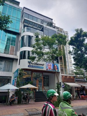 gấp! siêu hot! nhà mặt tiền đường lê văn sỹ, phường 12, quận 3