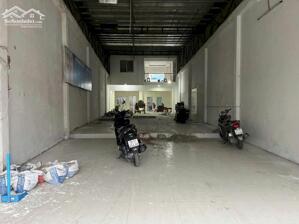 Bán Nhà Mặt Tiền Kinh Doanh Phan Văn Hớn.Bà Điểm.Hóc Môn. 307m2.Ngang 5,3/9,6 Đường 16m Sằm uất ngày đêm.