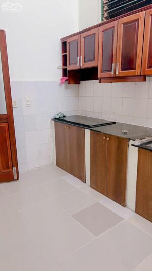 Cần bán căn hộ Độc Lập, 1 phòng ngủ - diện tích 48m2, giá bán 1.8 tỷ, sổ hồng sở hữu riêng