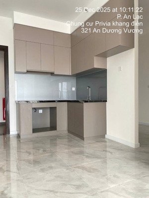 duy nhất căn nhà trống mới 100% cho thuê 2pn-2wc giá 10.5tr/th có rèm , vào ở ngay,lh 