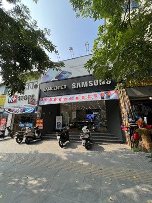 cho thuê nhà mặt phố phan bội châu, diện tích t1 40m2, t2 80m2, mặt tiền 6m, làm hàng ăn cũng dc