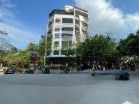 bán tòa vp 8 tầng, 2 hầm xe, mặt phố dịch vọng hậu, 200m2, lô góc, 133 tỷ, sổ đẹp