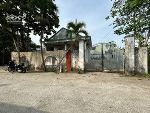 cần bán gấp lô đất 2 mặt tiền long phước, tp thủ đức, giá 38 triệu/m²