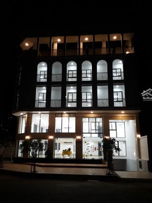 siêu hot nhà mặt tiền đường song hành lake view an phú quận 2