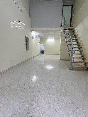 chính chủ cho thuê nhà mới 130m2 tại 419 lĩnh nam, vĩnh hưng