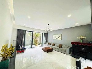 bán biệt thự 3 tầng mới tại thanh long hải châu đà nẵng dt 207m2 mt 9.2m giá 25 tỷ tl