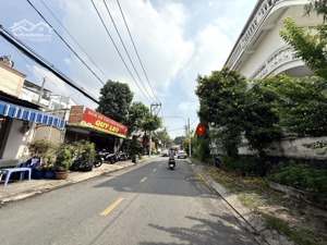 ngang bề thế 8m, 2 mặt tiền giá siêu hời phù hợp mua đầu tư, bán đất tặng nhà đường số 7, linh tây