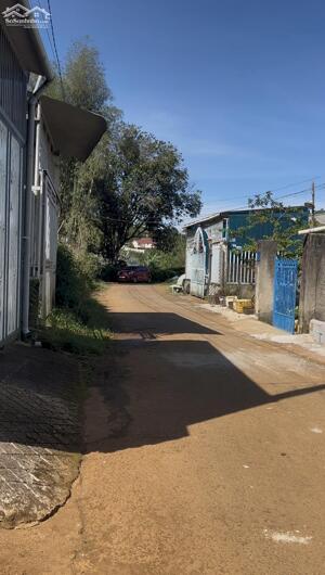 ĐẤT MẶT TIỀN HẺM 268 PHAN ĐÌNH PHÙNG, P 2, BẢO LỘC - GIÁ 950 TRIỆU