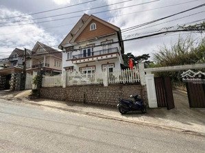 bán nhà biệt thự khe sanh, đà lạt, view đẹp, thoáng, đường nhựa ô tô 1140m2 có 618m2 giá 29,9 tỷ