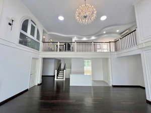 bán 6pn duplex đẹp tại vista verde - dtsd lớn 300m², căn góc 3 mặt thoáng, thạnh mỹ lợi q2