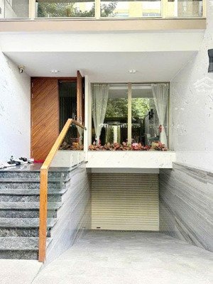 mặt tiền kinh doanh nguyễn đình khơi, 125m (5,2 x 24) 7 tầng, thang máy, giá 35,5 tỷ