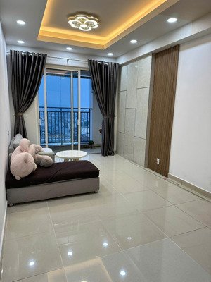 chính chủ gửi bán richstar khu 1, tầng cao, hướng đông nam nhìn, có hợp đồng mua bán, vay được 70%