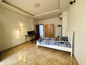 bán nhà 6 tầng 7phòng hẽm xe hơi ngay chợ bà chiểu bình thạnh 61m2 chỉ nhỉnh 10 tỷ