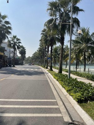 bán liền kề sao biển 23 vhop1 67.5m hoàn thiện 2 tầng sẵn khách thuê chỉ 16.6 tỷ 