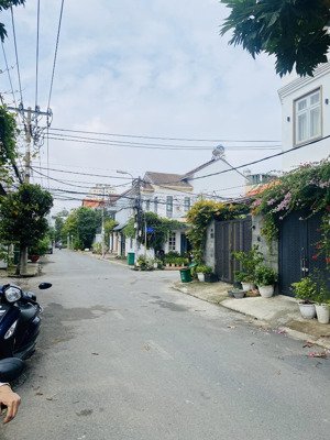 bán lô đất mặt tiền 144m2 (6x24m) sau lưng gigamall , đường 20, phạm văn đồng - nhỉnh 13ty