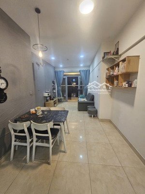 căn 2pn - 77m2 - có nội thất - giá 3.6 tỷ