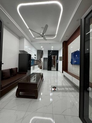 ga ra ô tô 5 tầng thang máy - lê trọng tấn - hà đông, full nội thất. giá 11,x tỷ. lh 