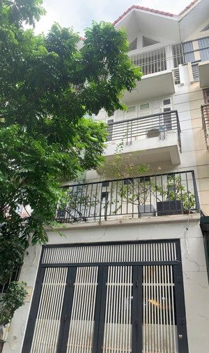 bán liền kề kđt văn quán-học viện an ninh-phùng khoang kinh doanh oto dừng đỗ ngày đêm giá hơn 18tỷ