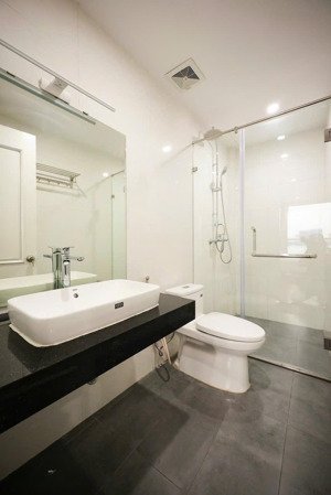 chính chủ bán căn hộ chung cư ecolife - tây hồ tây. diện tích sổ đỏ: 95mv- tầng 25 - giá rẻ