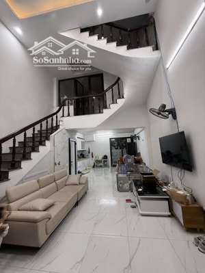 chính chủ cần bán nhà xây tâm huyết một đời tại mỹ đình giá nhỉnh 8 tỷ! 45m2 gần ô tô