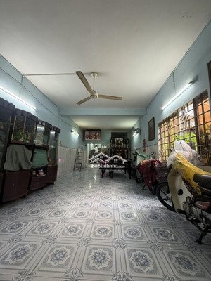 gấp bán,ngay bùng binh phú lâm quận 6, hẻm 5m xe tải, 103m2