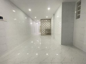 bán nhà đường bà hạt quận 10 - 42m - 3 tầng - 4 phòng ngủ - sát mặt tiền chỉ 5.18 tỷ