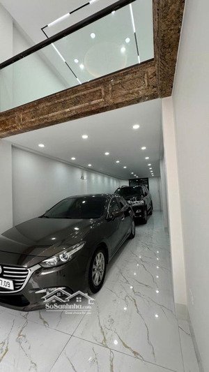 bán nhà tân mai 80m,7 tầng thang máy, full nội thất 2 ô tô tp để trong nhà, ô tô tránh giá 25,9 tỷ