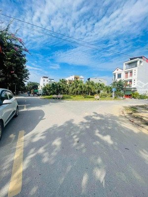 lô đất hiếm xẻ khe thoáng 80m2, kđt phú điền, hương mạc, từ sơn. đường 3 ô tô tránh, nhỉnh 4 tỷ