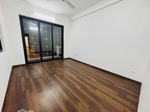 bán gấp nhà mặt phố nguyễn bặc, 18,5 tỷ, 55m2, pháp lý đầy đủ