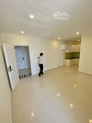 còn 1 căn 62m2 2pn 2wc giá 2,5 tỷ (nhà trống đẹp, view thoáng mát) qtam ib tư vấn