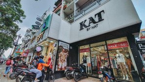 bán nhà mt lê văn sỹ, quận 3 (dt: 5x22, 5 tầng), hđt hơn 90 triệu/tháng, giá chỉ 32 tỷ tl tốt