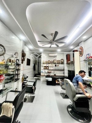 khu vip bình thới gần đầm sen - hẻm mặt tiền nội bộ - ngang hơn 4 + 4 lầu