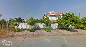 bán biệt thự 2mt nguyễn văn kỉnh tml q2, dt 413m giá chỉ 165tr/m2 rẻ nhất khu vực