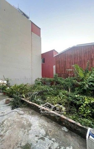 bát khối -gia lâm,45m , giá 3.2 tỷ, rẻ, đẹp nhất khu vực.