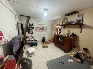 chính chủ bán tập thể vạn phúc - vạn bảo - dân trí cao - đầy đủ công năng 30,7m2 tầng 5 giá 4.3 tỷ