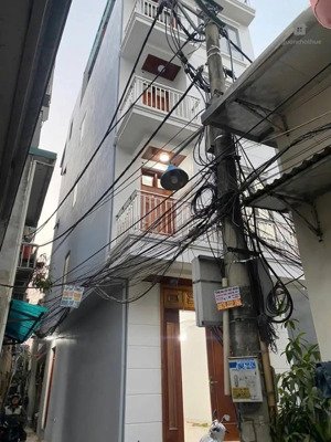 cho thuê nr 60m2, 3pn, 4wc tại phú la, hà đông, hà nội, giá 18 triệu có thương lượng