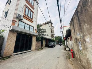 bán nhà thạch bàn- ô tô tránh, thông bàn cờ