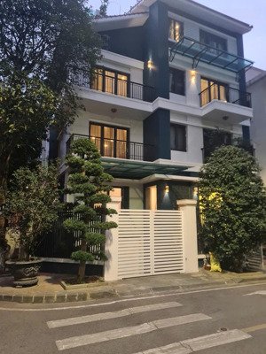 bán biệt thự 240m2, 82 tỷ đẳng cấp nhất ngụy như kon tum, thanh xuân