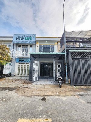 3.65 tỷ/ bán nhà kdc hoà lân, nhà hoàn công, gần đường 22 tháng 12, ql13, p.thuận giao, tp.thuận an