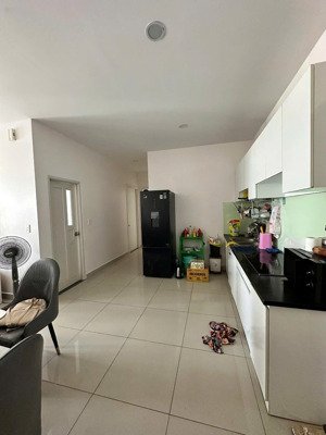 c/c carillon 2, trịnh đình thảo, tân phú: 2 phòng ngủ, 2wc, 72m2, 9tr/th