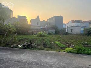 Chào bán lô đất 72,6m Cách Thượng, Nam Sơn, cách Quốc lộ 5 mới chỉ 100m, ôtô tránh nhau, giá 1,35 tỷ