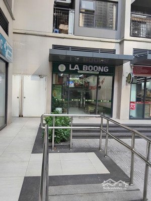 cần chuyển nhượng căn shop 35m2 tòa s105 vinhomes smart city tây mỗ- nam từ liêm- hà nội