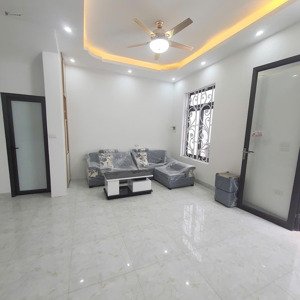 cho thuê nhà 40m2 x 3 tầng mới hoàn thiện đẹp, mặt tiền 6m, ngõ 3m tại thôn sinh liên xã bình minh