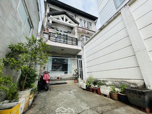 p. linh trung, hxh, biệt thự 3 tầng, 51m2 rộng hầm hố 7.2m bán gấp 5.25 tỷ .