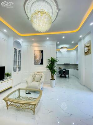 Bán Nhà Thụy Khuê, Tây Hồ. Nhà Tân Cổ Điển Sang Trọng, diện tích 66m Giá 14.3 Tỷ