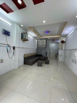 nhà hẻm xe hơi 7m phú thọ hòa cách mt chỉ 10m | dt 4x15m | 2 tầng | 3pn | giá 6.9 tỷ lh 