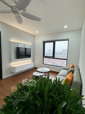 cắt lỗ !!! tôi cần bán nhanh căn 2 ngủ full đồ , sđcc nhà đẹp chỉ việc về ở tại cc icid complex