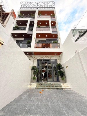 nhà mới tô ngọc vân, 110m2, 4,06x26, gần hà huy giáp, trường nguyễn văn thể, chỉ 7.x tỷ