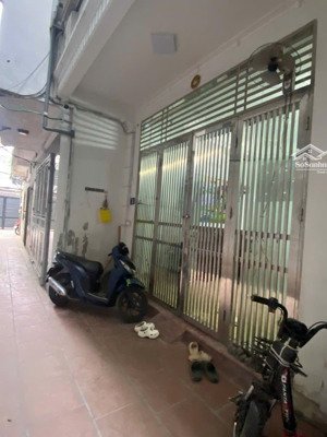 bán nhà 6 tầng 6 phòng ngủ siêu thoáng phố định công thượng