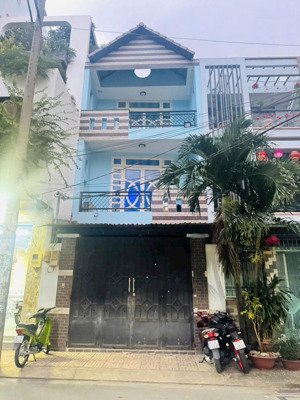 bán nhà mặt tiền khu bàu cát dt( 5 x 23m) 3 tầng giá 18 tỷ tl